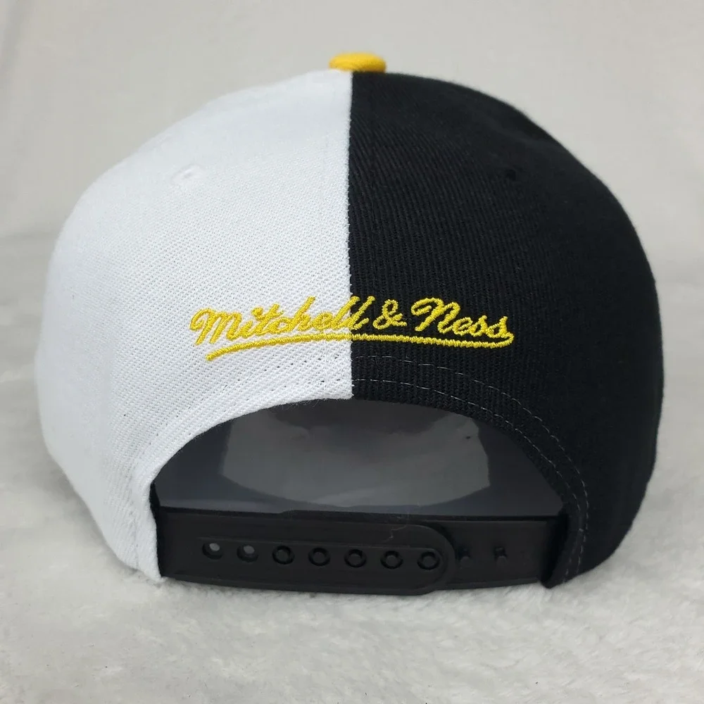 Pittsburgh Pirates Mitchell & Ness MLB Snapback Hat Cap 3D Logo Black NWT‎